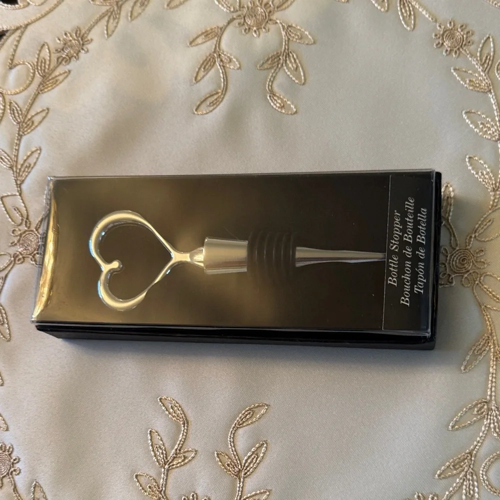 Kate Aspen Silver Heart Wine Stopper